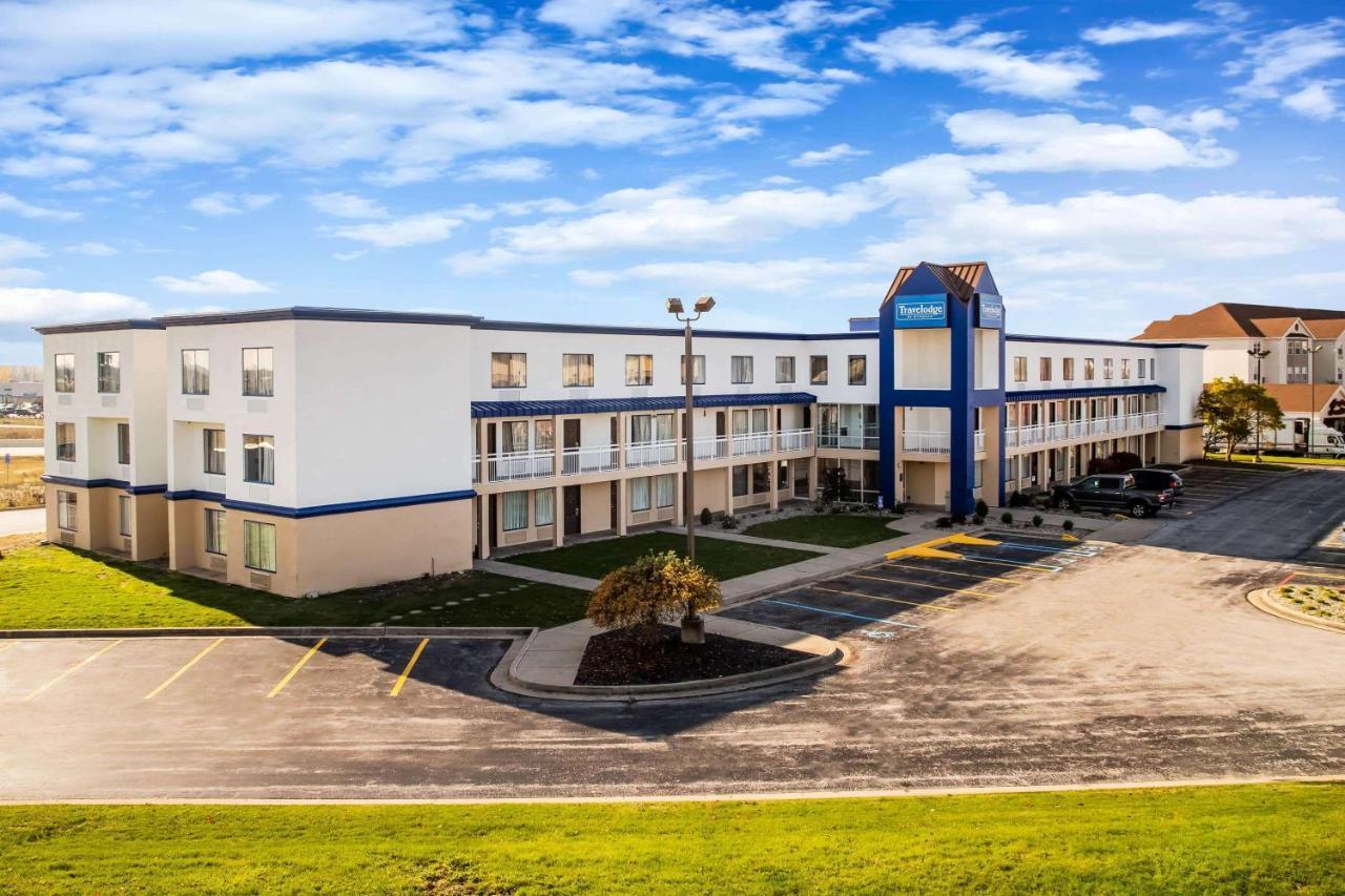 Travelodge By Wyndham Fort Wayne North Екстериор снимка